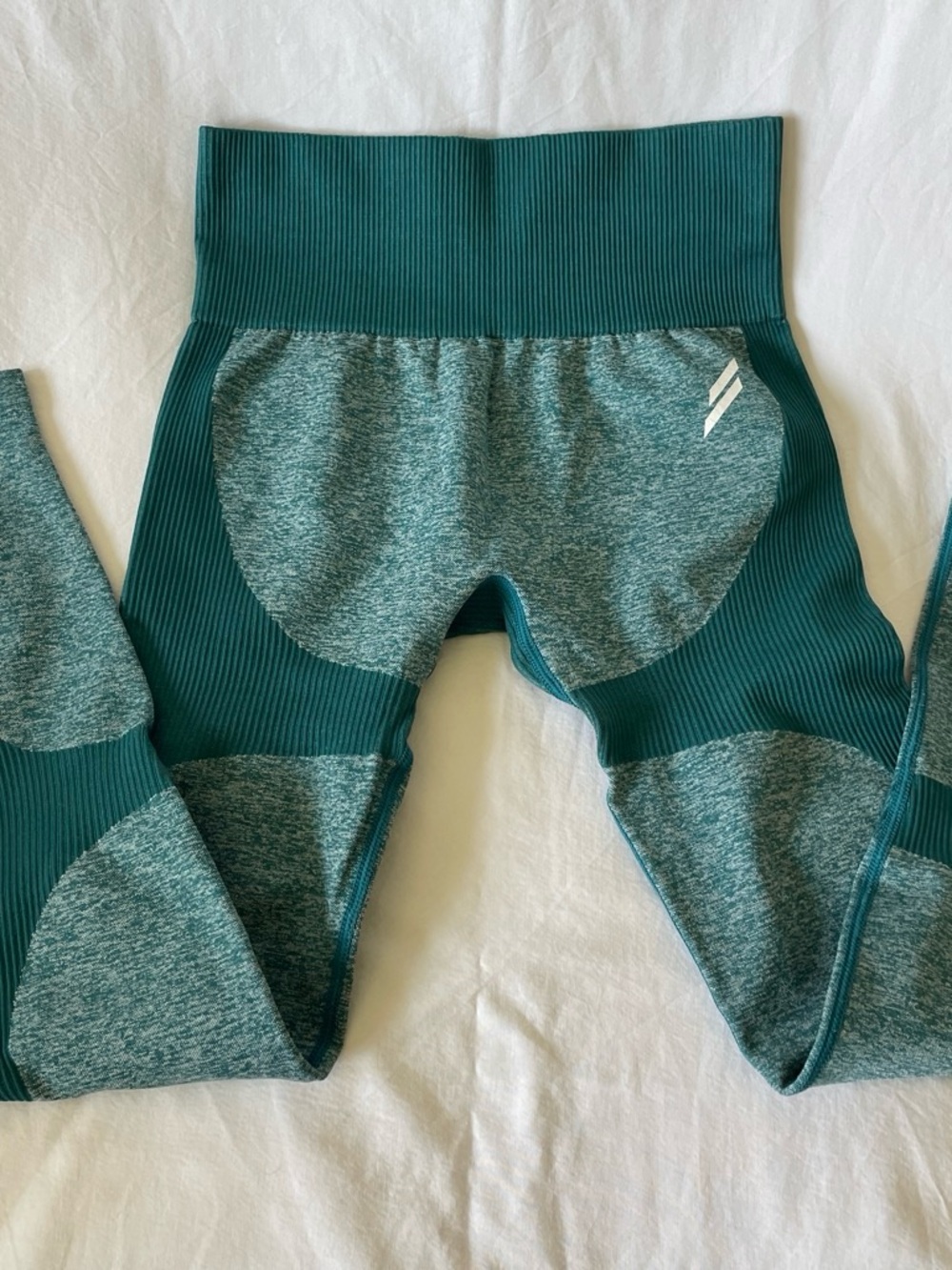 DOYOUEVEN green Seamless Performance Leggings